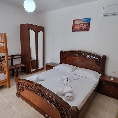 Villa Malaj Влёра Экстерьер фото